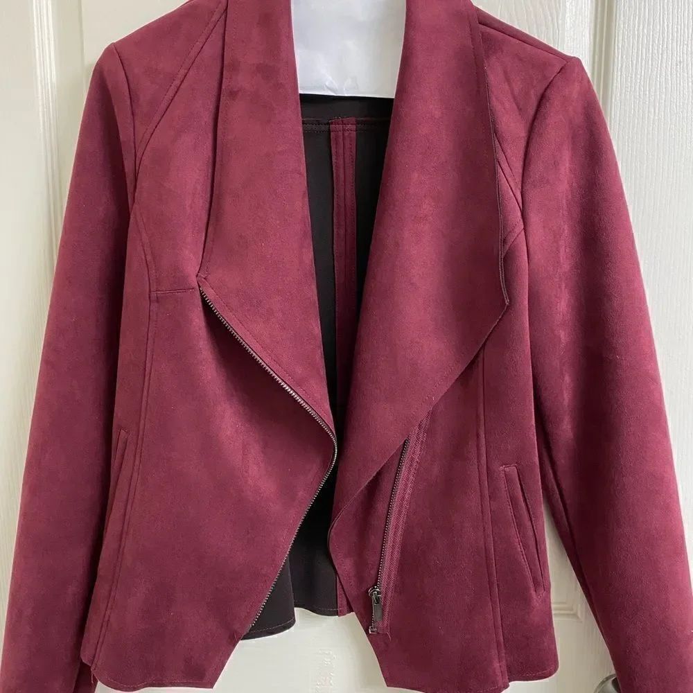 💼Like New KUT Wine Carina Moto Jacket, Asymmetrical Zipper side slash po… - Picture 10 of 13